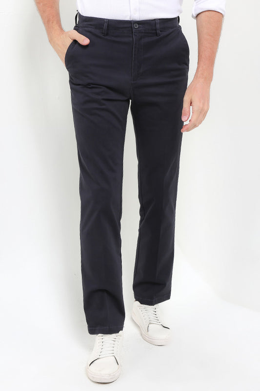Cardinal Celana Panjang Chinos Regular Fit Pria F2052BK02F