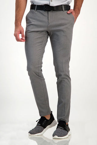 Celana Chino Pria Cardinal F4029BK04F