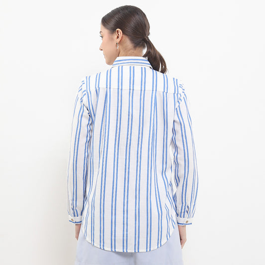 Cardinal Kemeja Loose Fit Wanita G1488J02Z