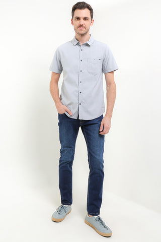 CDL Kemeja Lengan Pendek Slim Fit Pria H0256P04C