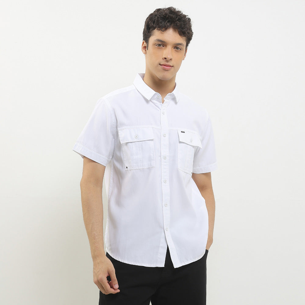 CDL Kemeja Lengan Pendek Slim Fit Pria H0274P08A
