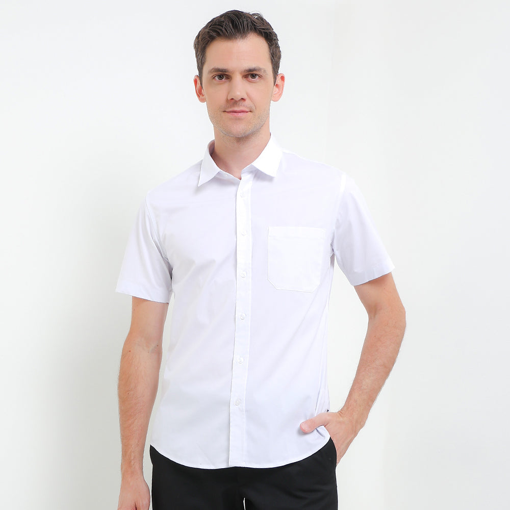 CDL Kemeja Lengan Pendek Slim Fit Pria I0318P08A