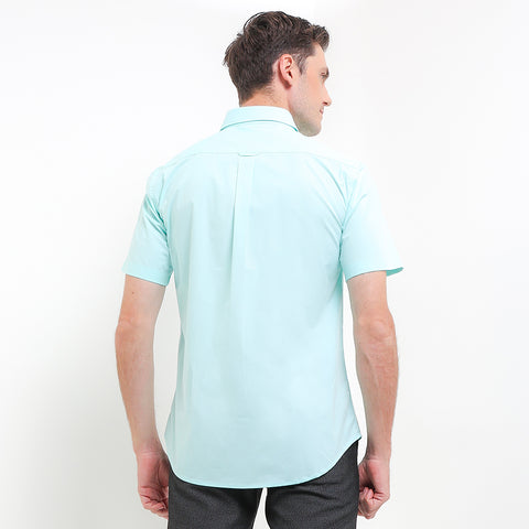 CDL Kemeja Lengan Pendek Slim Fit Pria I0321P06D