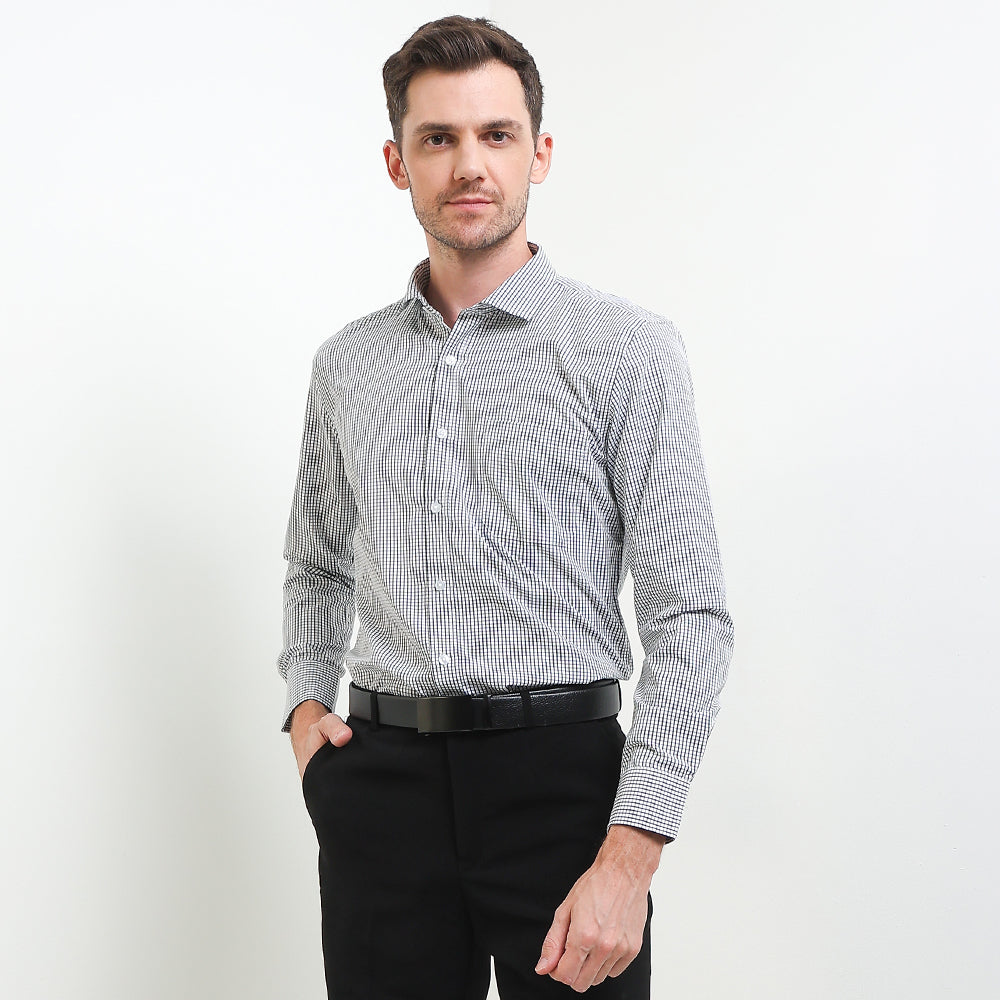 CDL Kemeja Lengan Panjang Slim Fit Pria I0336J01A