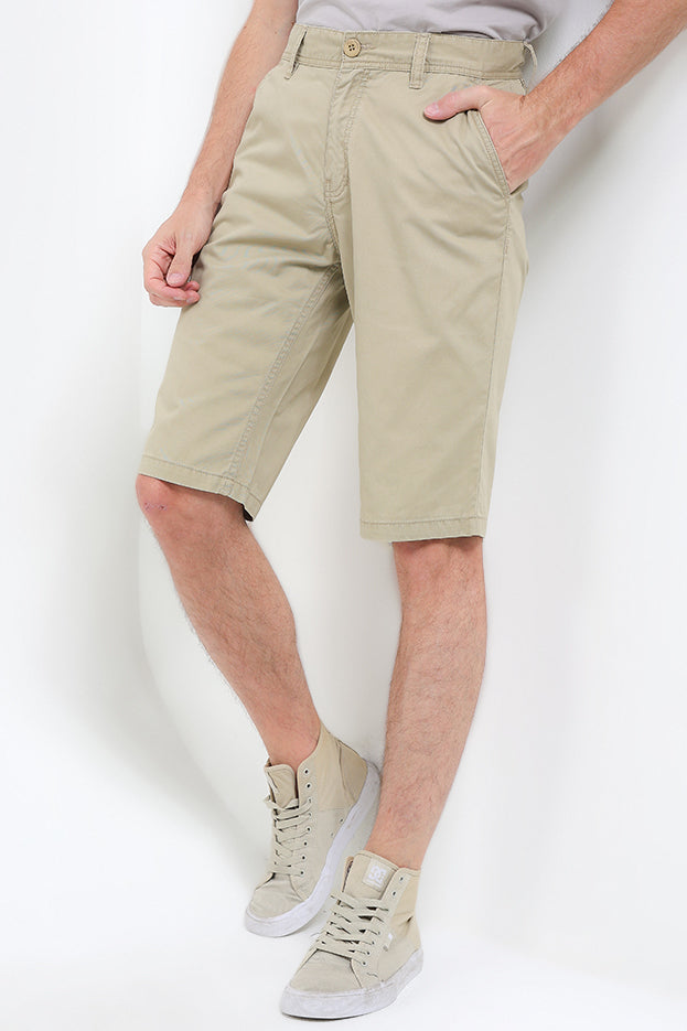 CDL Celana Pendek Bermuda Slim Fit Pria J0217BK12E
