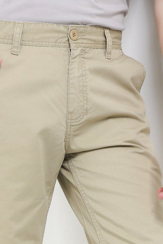 CDL Celana Pendek Bermuda Slim Fit Pria J0217BK12E