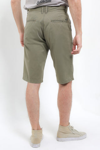 CDL Celana Pendek Bermuda Slim Fit Pria J0218BK06E