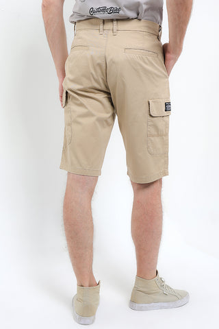 CDL Celana Pendek Bermuda Slim Fit Pria J0003BK05A