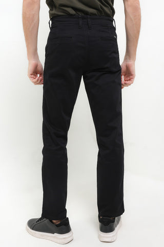 CDL Celana Panjang Chinos Slim Fit Pria J0025BK01A