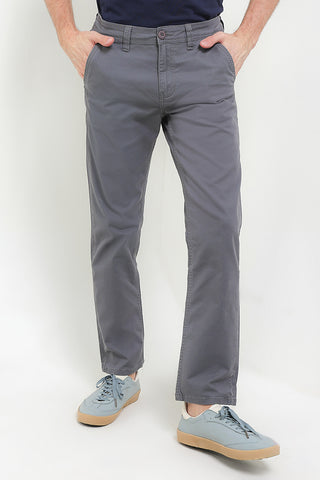 CDL Celana Panjang Chinos Slim Fit Pria J0029BK04C