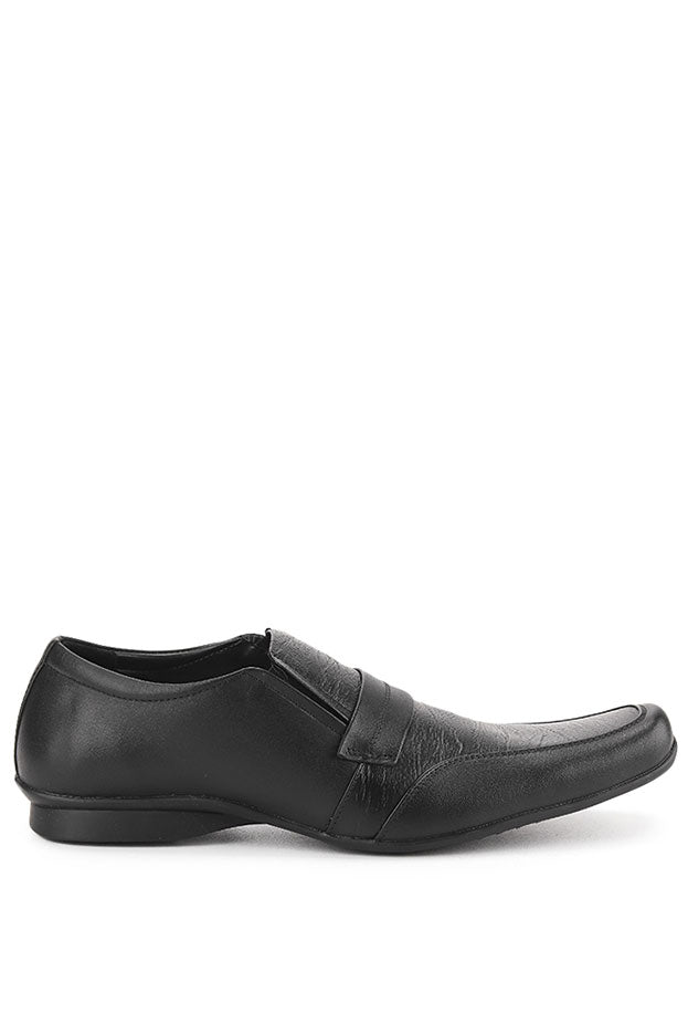 Cardinal Sepatu Formal Low Cut Pria M0869E01A