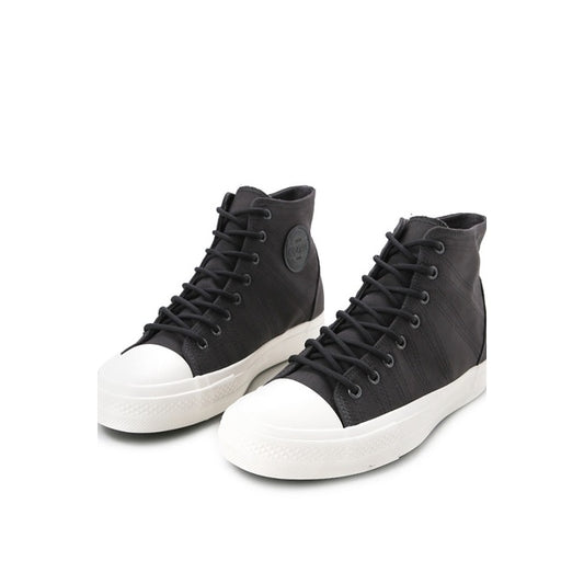 Cardinal Sepatu Sneakers Pria M1101T04A