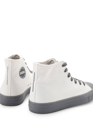 Cardinal Sepatu Sneakers Pria M1220T08D