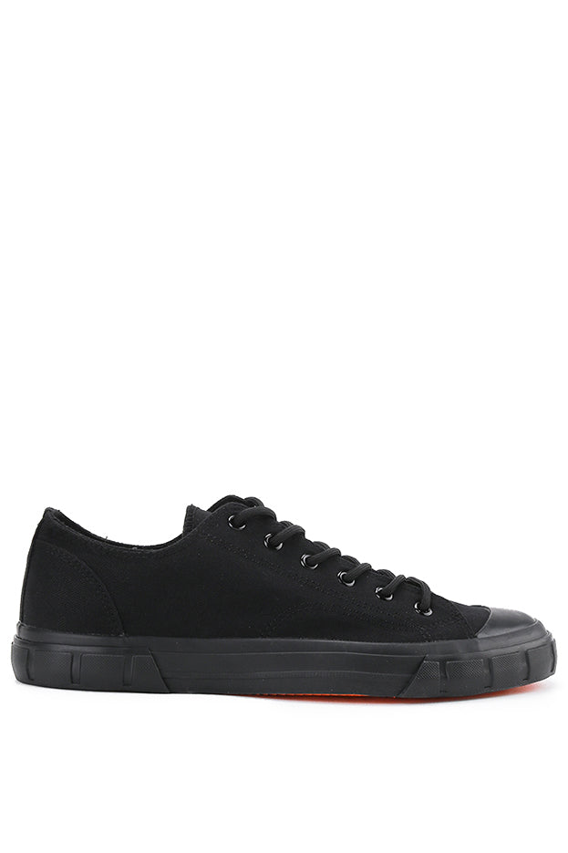 Sepatu Sneakers Pria Cardinal M1062T01A