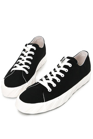 Cardinal Sepatu Sneakers Pria M1108T01A