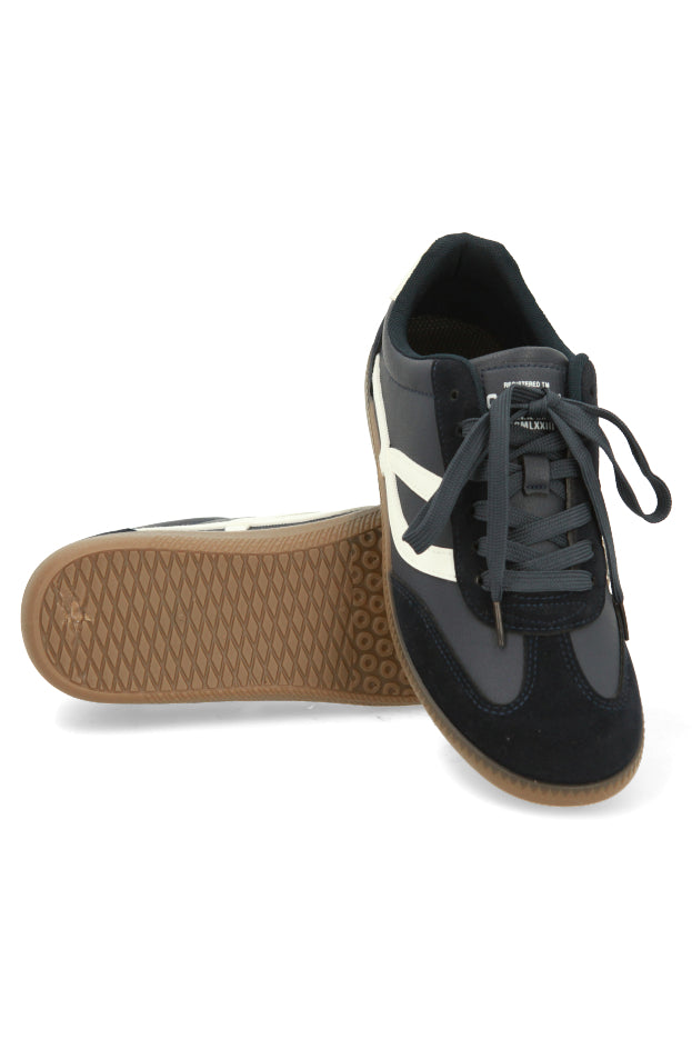 Cardinal Sepatu Sneakers Pria M1362T02H