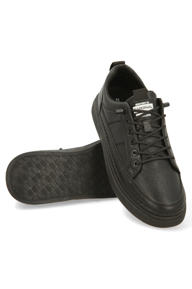 Cardinal Sepatu Sneakers Pria M1363T01A
