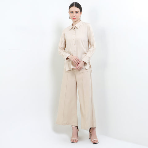 CDL Kemeja Loose Fit Wanita P0118J05A