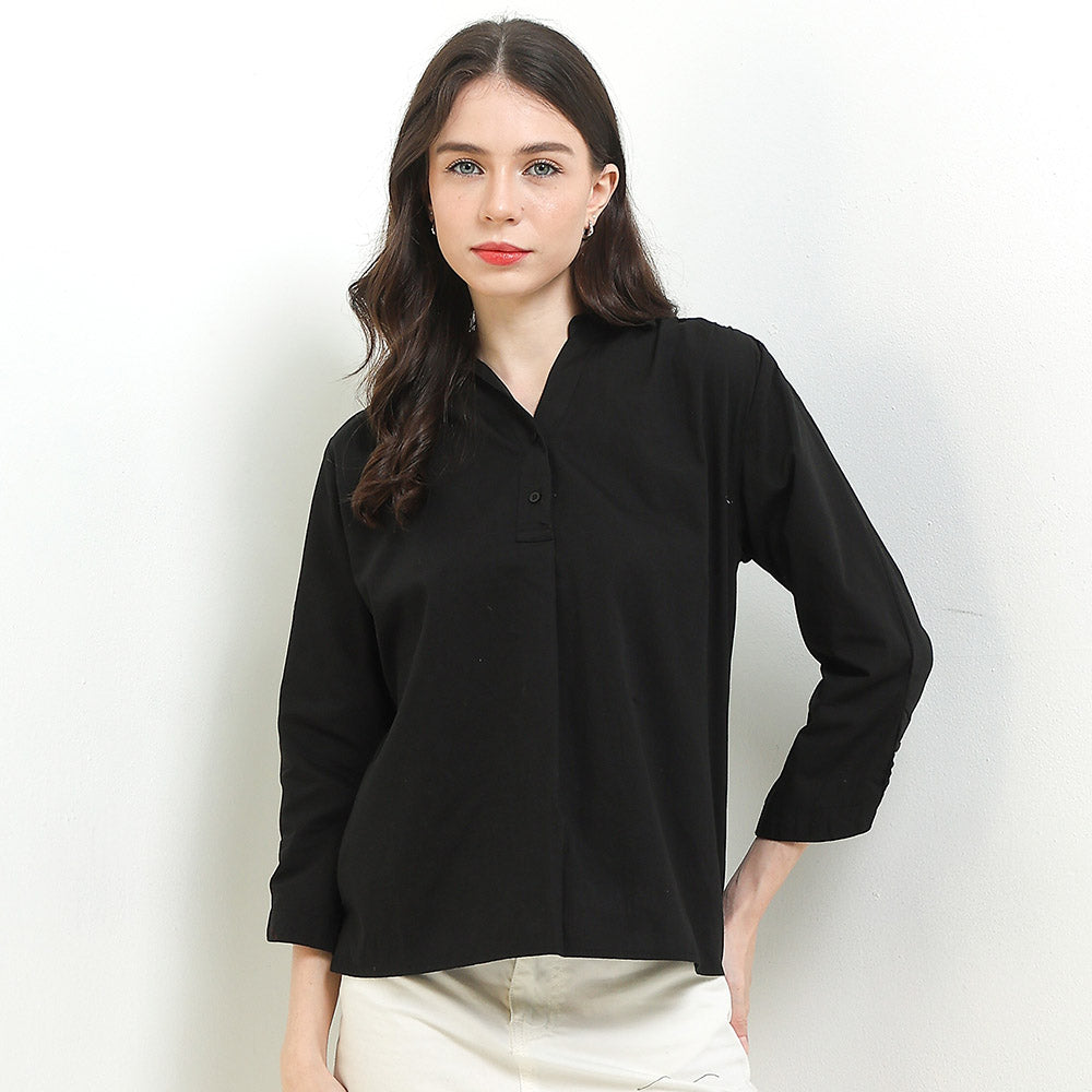 CDL Kemeja Loose Fit Wanita P0125D01A