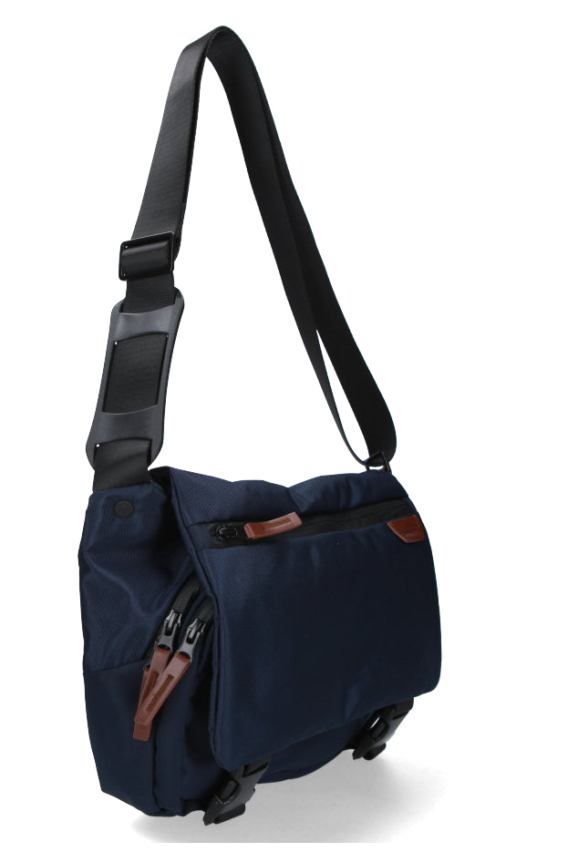 Cardinal Tas Selempang Sling Bag V0303L02H1