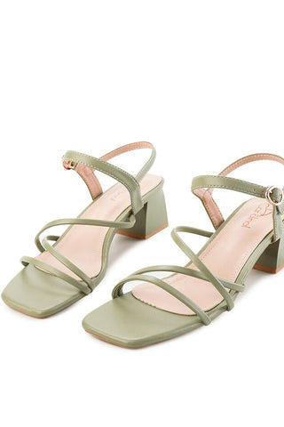 Sandal Selop Heels Wanita Cardinal W1430H06E