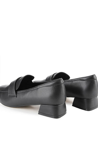Cardinal Sepatu Casual Balerina Wanita W1681H01A