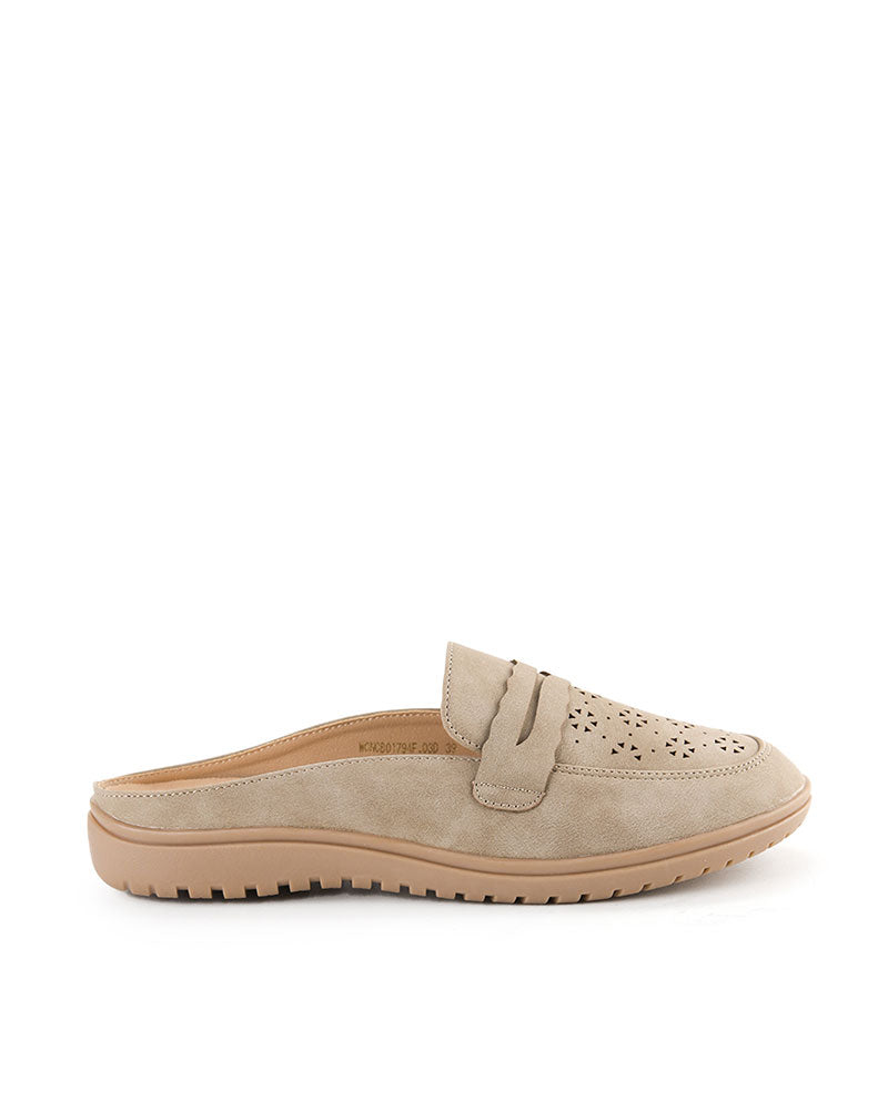 Cardinal Sepatu Casual Bustong Wanita W1794F03D
