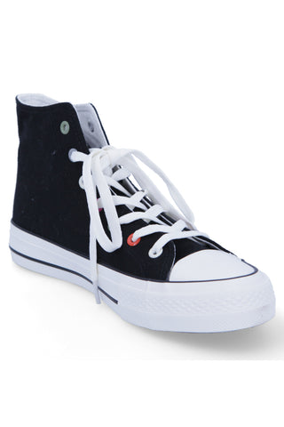 Sepatu Sneakers Wanita Cardinal W1320F01A