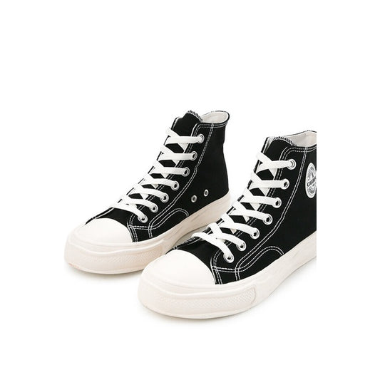 Sepatu Sneakers Wanita Cardinal W1444F01A